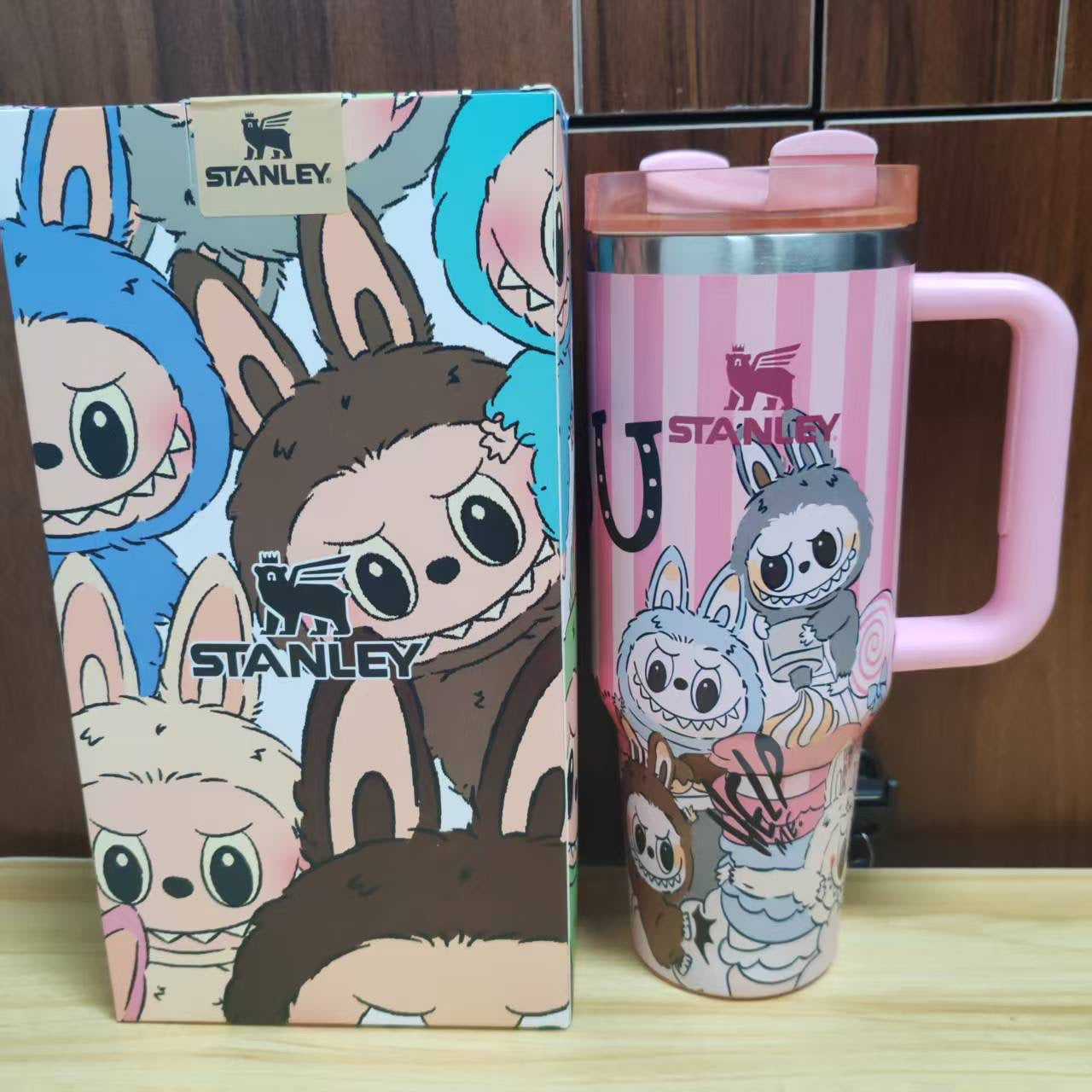 New Labubu 40oz Tumbler Stainless Steel Insulated Cup with Straw Lid Large Capacity Travel Mug